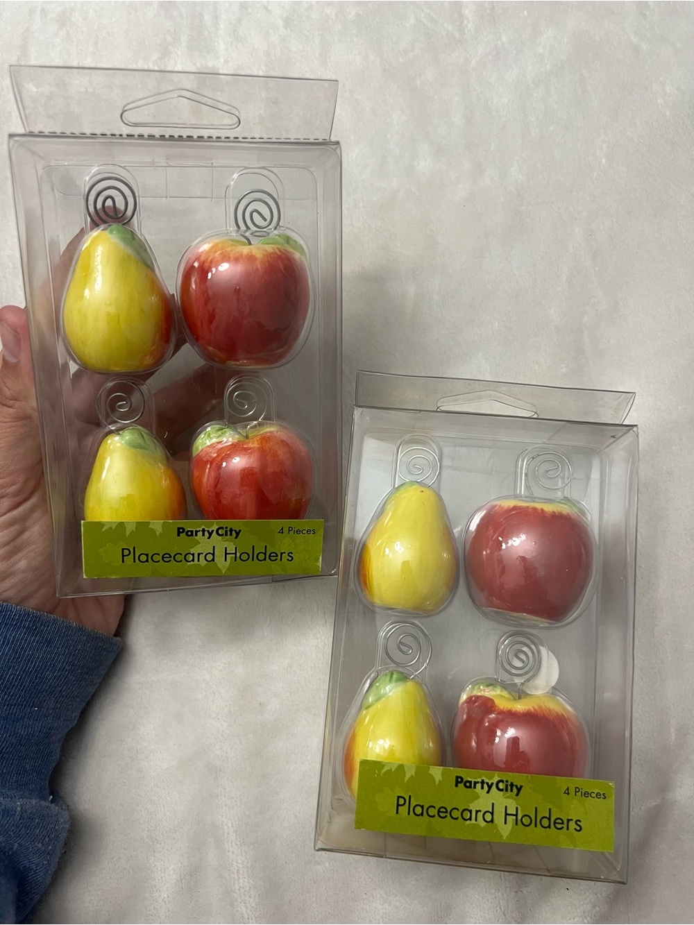 Party City Fruit Placecard Holders in Yellow & Red - 2 Packs